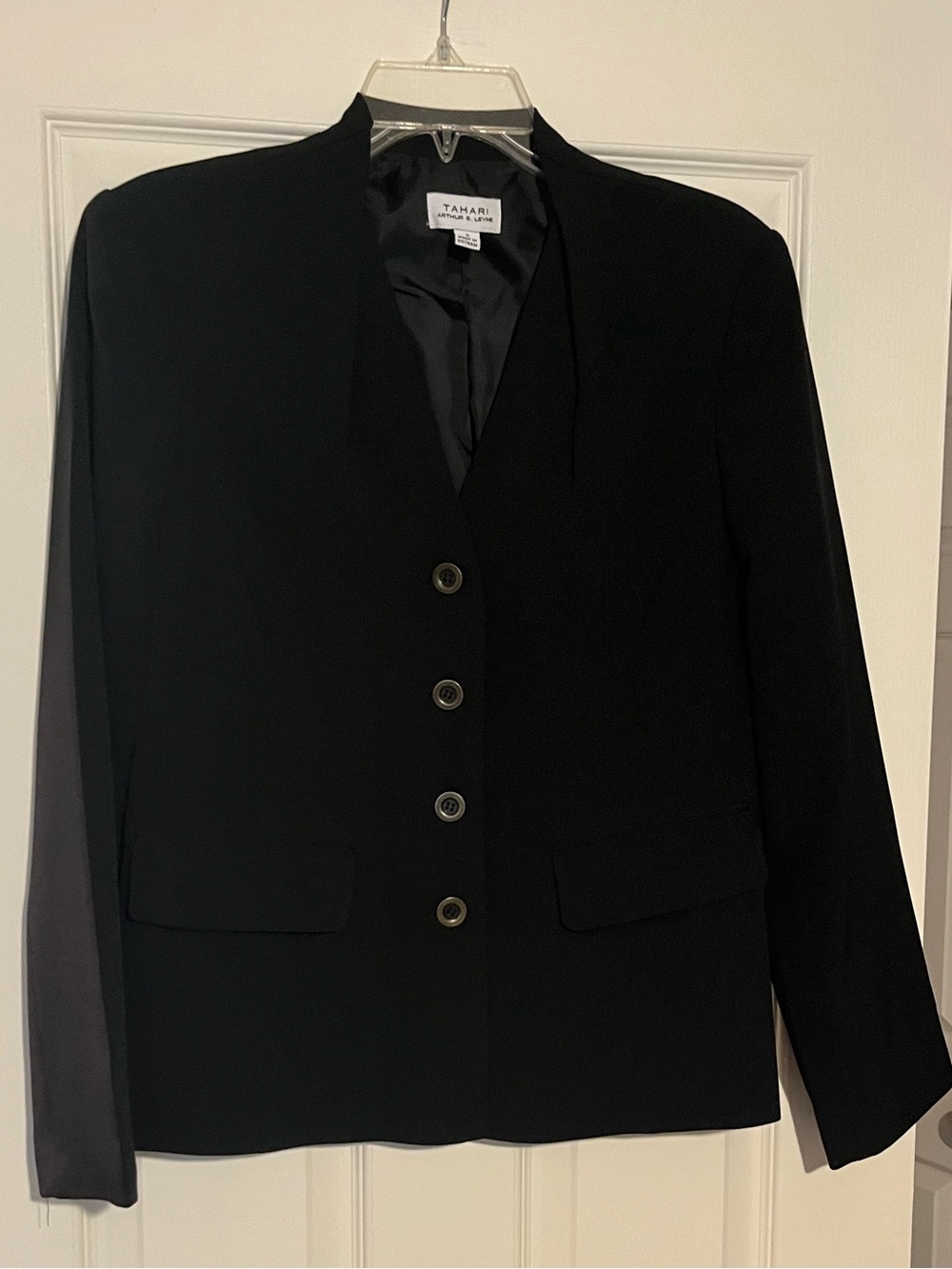 Tahari ASL Black Collarless Four-Button Blazer